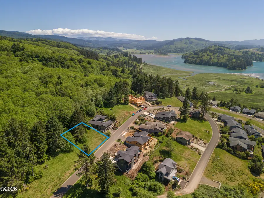TL 7500 Pacific Seawatch Brooten Mountain Loop, Pacific City, OR 97135 - #2