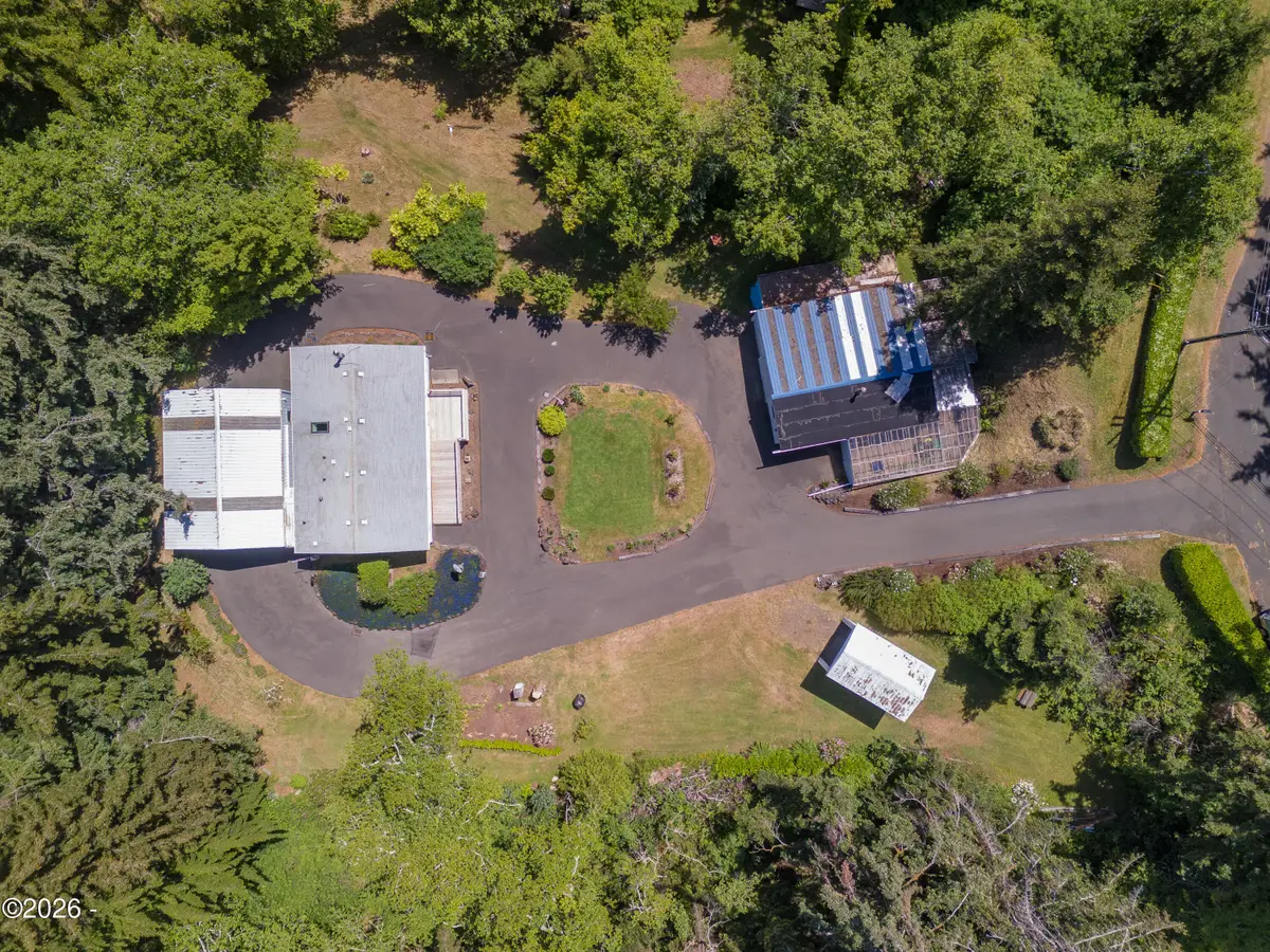 1621 NE Yaquina Heights, Newport, OR 97365 - #1