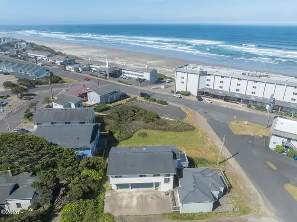 565 SW 4th, Newport, OR 97365