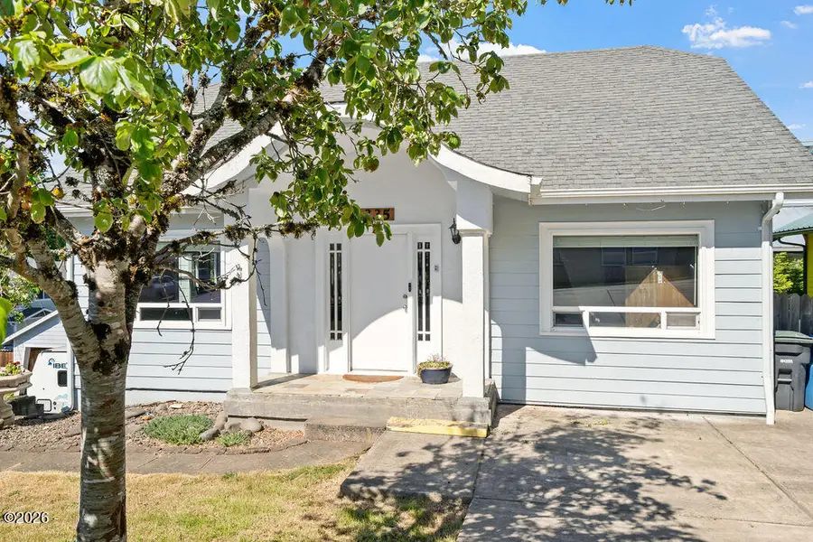 335 NE Beech, Toledo, OR 97391 - #3