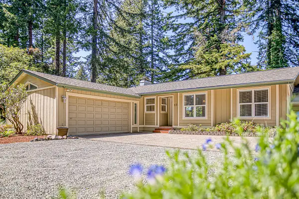 532 NW Sunset, Toledo, OR 97391