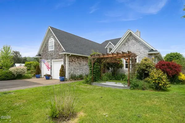 9300 South Prairie, Tillamook, OR 97141