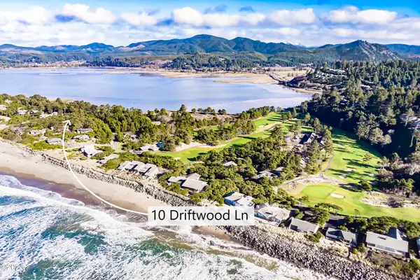 10 Driftwood, Lincoln Beach, OR 97388