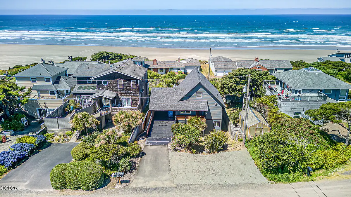 1124 SW Mark St, Newport, OR 97365 - #1