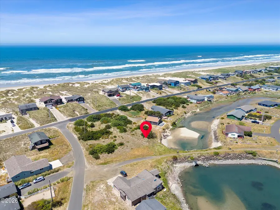 2010 NW Renz, Waldport, OR 97394 - #3