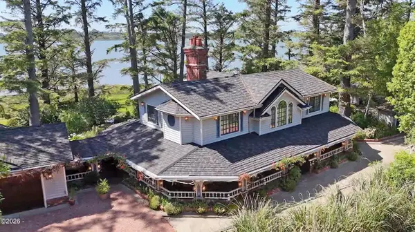 11250 Whiskey Creek, Netarts, OR 97143