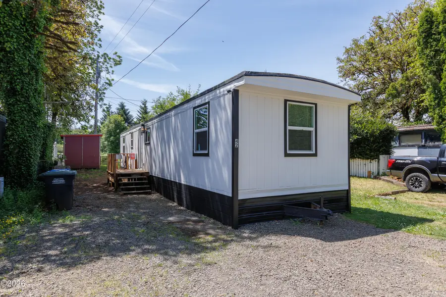724 SW Ferry Ave, Siletz, OR 97380 - #2