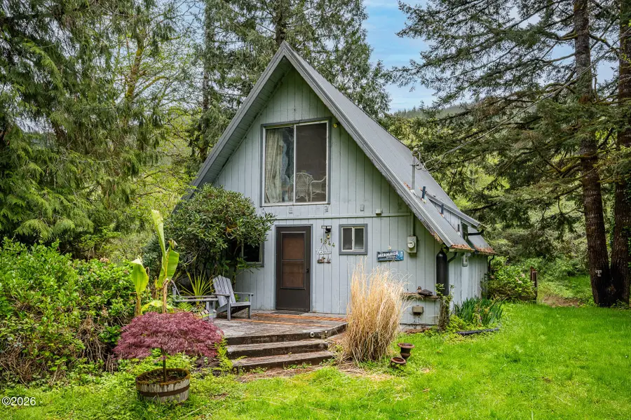 1844 Little Switzerland, Tidewater, OR 97390 - #2