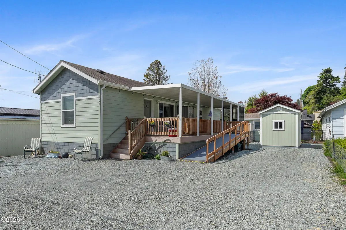 105 10th, Garibaldi, OR 97118 - #1