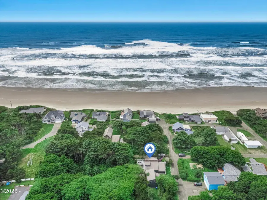 70 NW Knoxville, Yachats, OR 97498 - #3