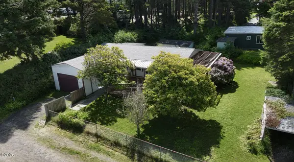 1025 SW Tara, Waldport, OR 97394
