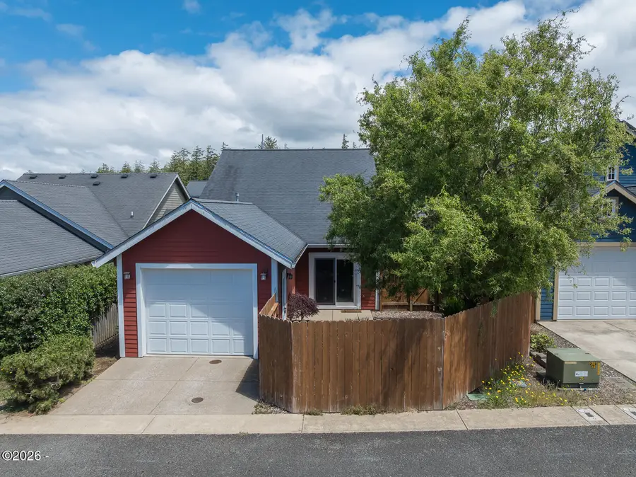 4350 SE Fleming, Newport, OR 97366 - #3