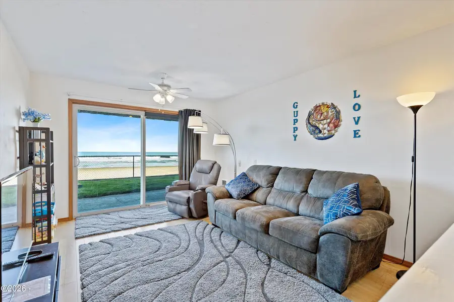 145 NW Inlet, Lincoln City, OR 97367 - #3