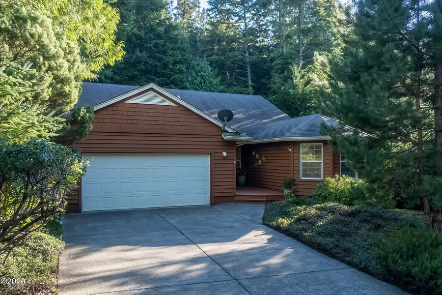 110 SW Cormorant, Depoe Bay, OR 97341 - #2