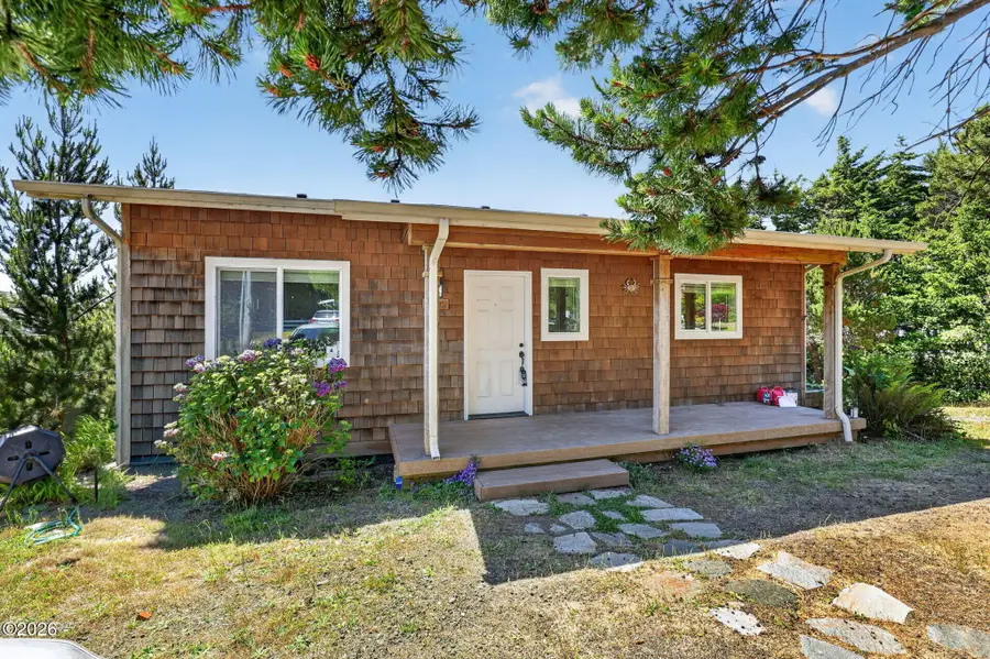 1902 NW Cedar Crest, Waldport, OR 97394 - #3