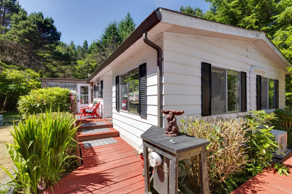 13090 SE Chittum, South Beach, OR 97366 - #1