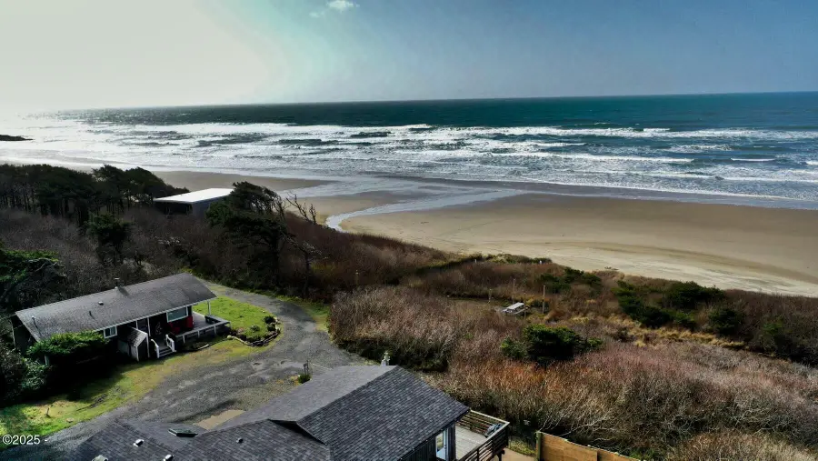 3509 Hwy 101 N, Yachats, OR 97498 - #3