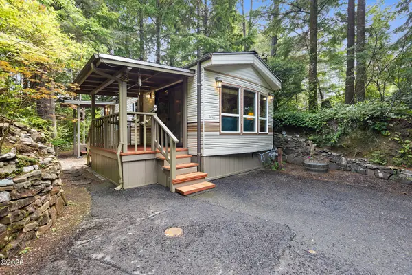 3700 N Hwy 101, Depoe Bay, OR 97341