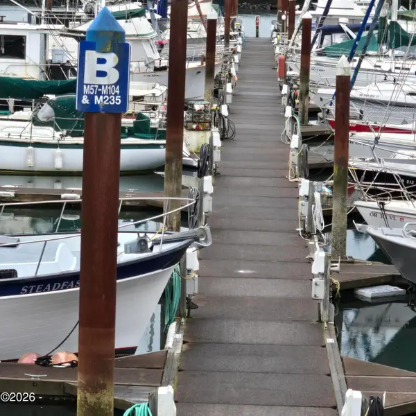 1000 SE Bay, Newport, OR 97365