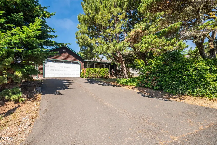 1906 NW Morse Way, Waldport, OR 97394 - #2