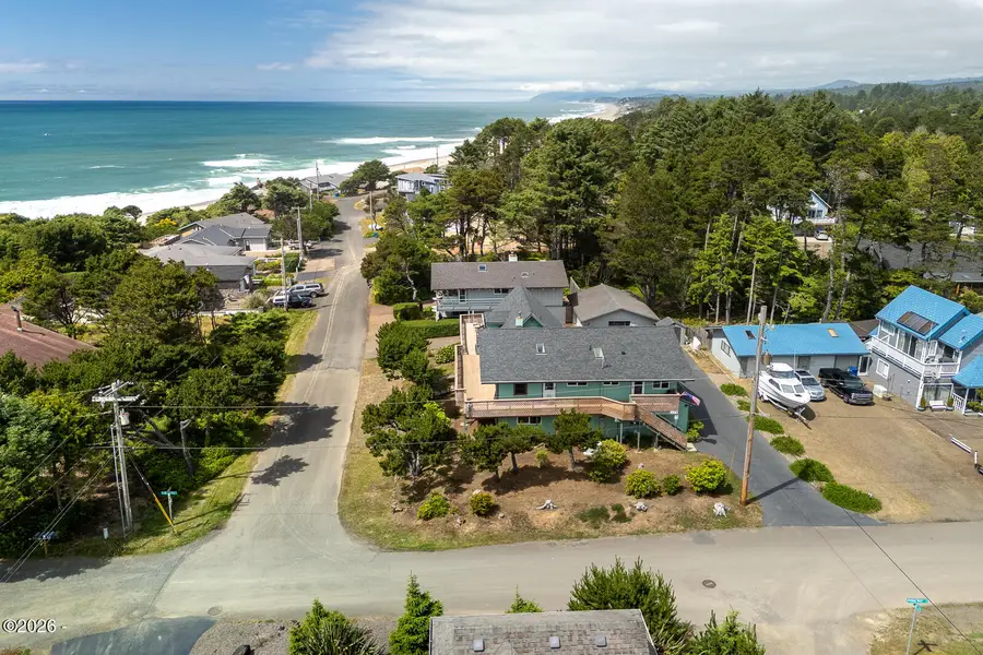 115 Fishing Rock, Depoe Bay, OR 97341 - #2