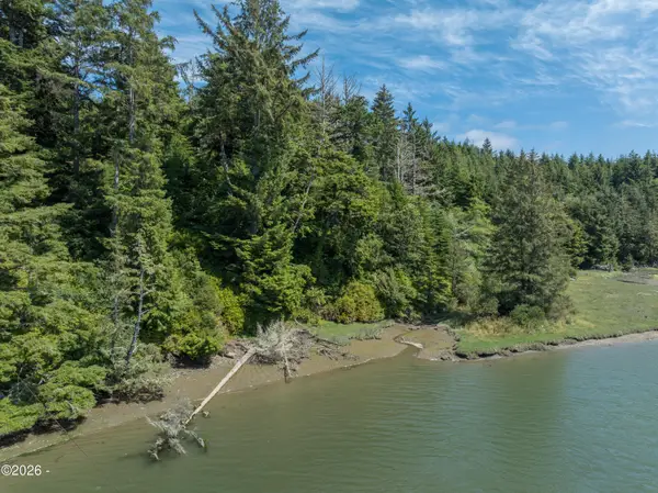 TL 3000 NE Hillside, Waldport, OR 97394