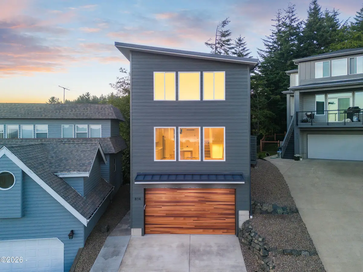 814 SE Crescent, Newport, OR 97365 - #1