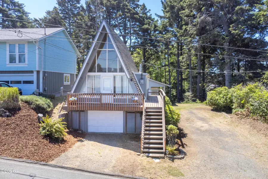 1556/1604 NW 25th St, Lincoln City, OR 97367 - #3