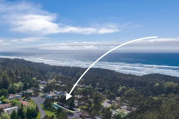 5405 NW Pacific Coast, Waldport, OR 97394