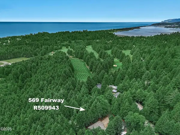 569 Fairway, Gleneden Beach, OR 97388