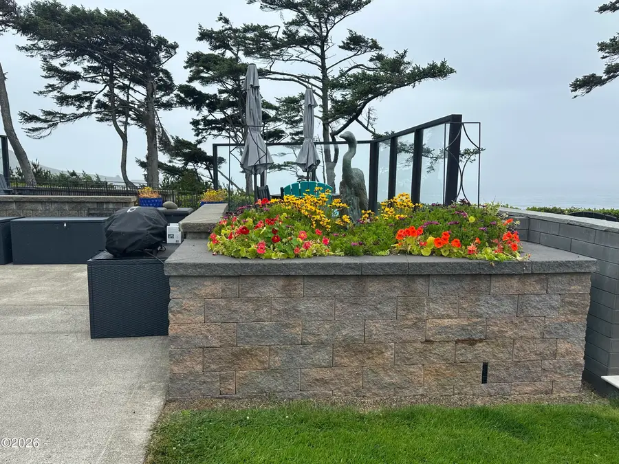 6225 N Coast Highway Lot 185, Newport, OR 97365 - #2