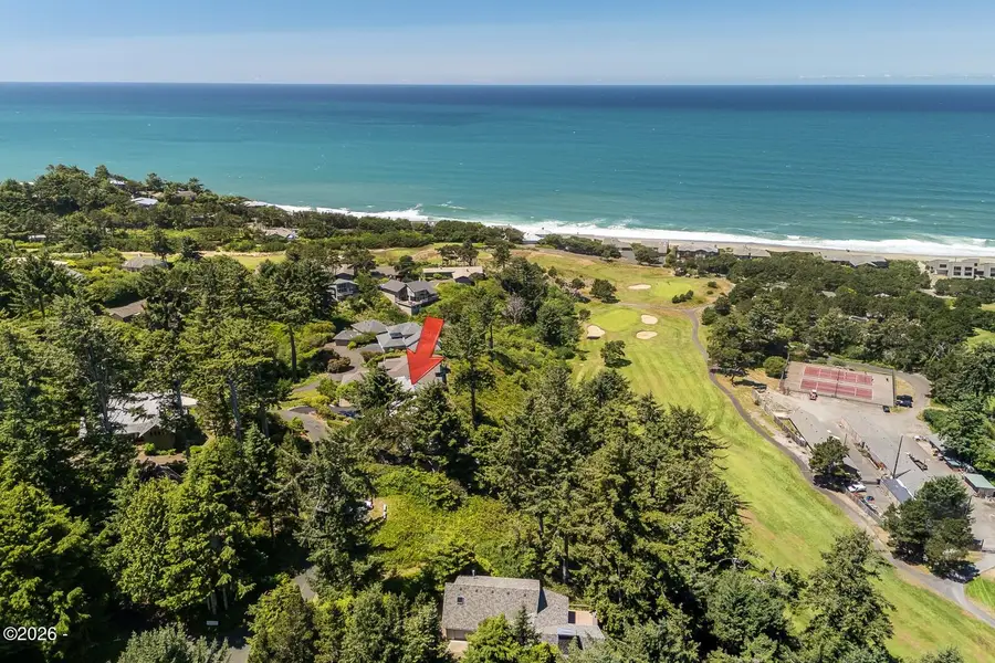 142 E Bay Point Rd, Gleneden Beach, OR 97388 - #2