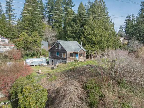 254 NE 3rd, Toledo, OR 97391