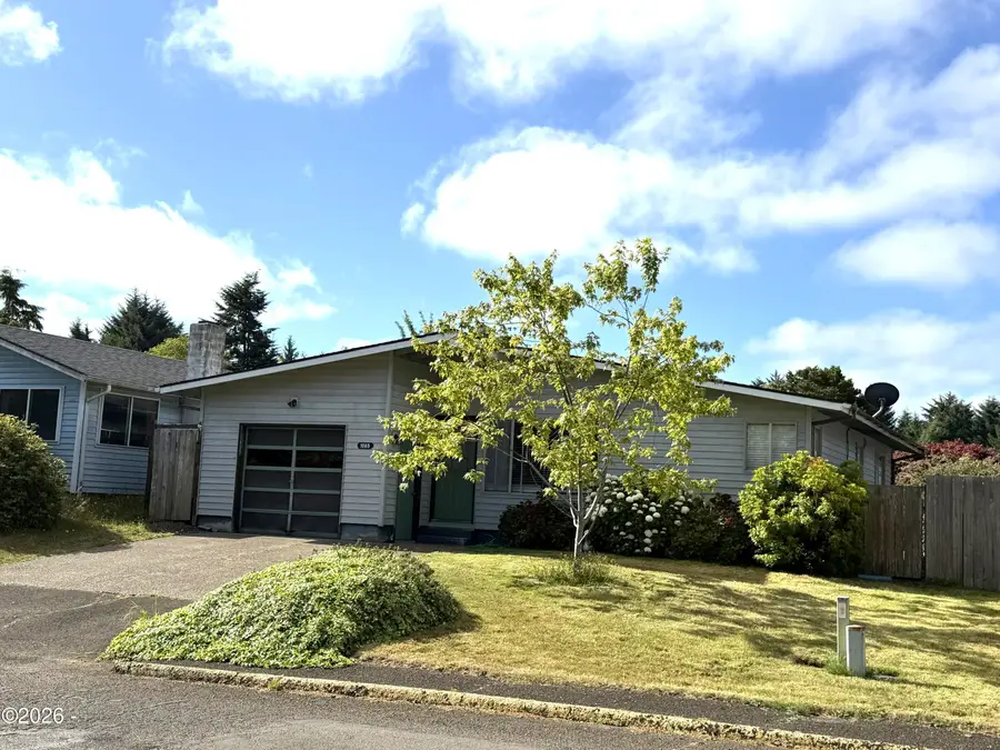 1065 SE Ball, Waldport, OR 97394 - #3
