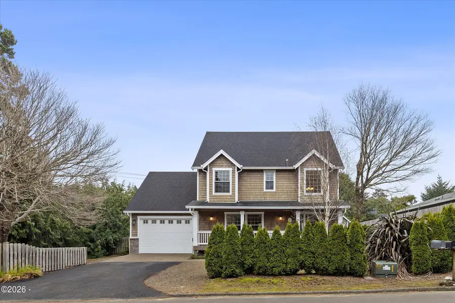 108 SW Lancer, Lincoln City, OR 97367 - #2