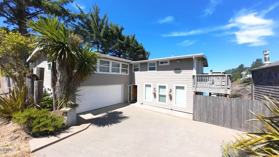 125 Crescent, Depoe Bay, OR 97341 - #2