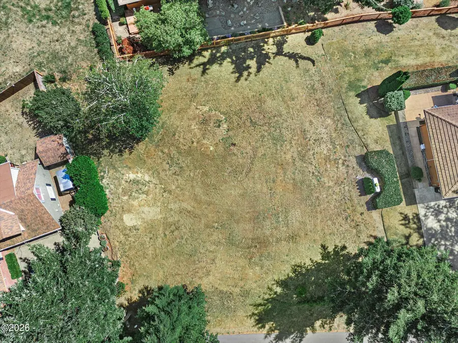 825 NW Highland, Waldport, OR 97394 - #3