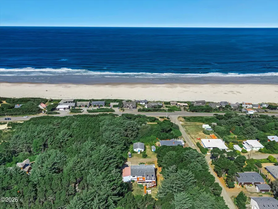 4067 SW Fehrenbacher, Waldport, OR 97394 - #2