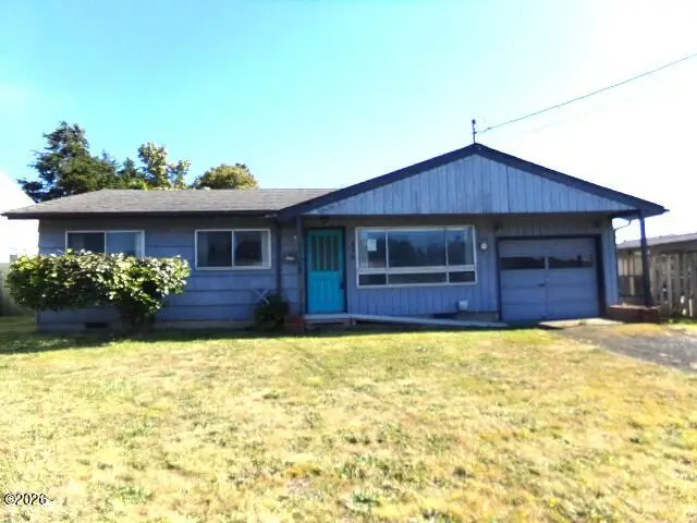 230 NE 10th, Newport, OR 97365 - #1