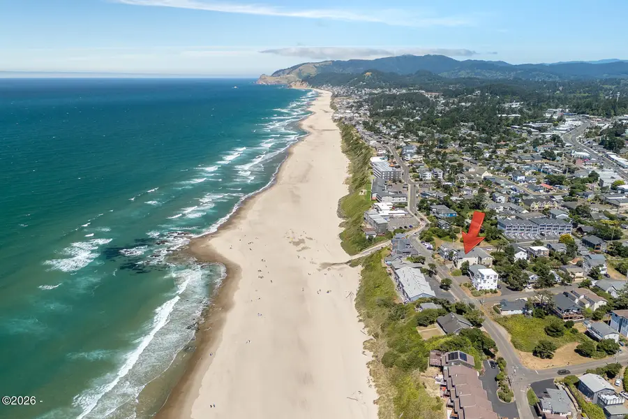 1334 NW Harbor, Lincoln City, OR 97367 - #2