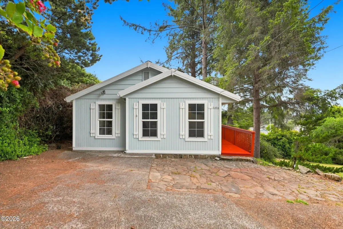 1604 NE 12th, Lincoln City, OR 97367 - #1