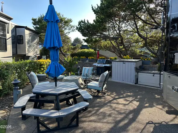 6225 N. Coast Hwy Lot 51, Newport, OR 97365
