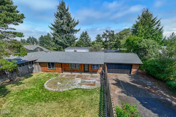 233 NE 56th, Newport, OR 97365