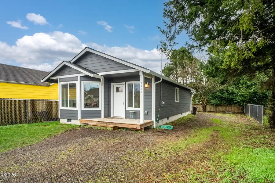 2213 10th, Tillamook, OR 97141 - #2