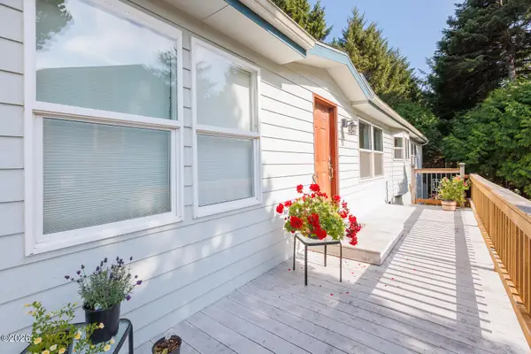 280 NE 69th, Newport, OR 97365