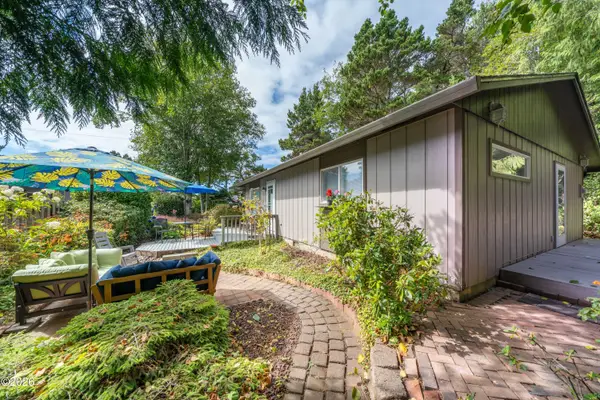5540 Palisades, Gleneden Beach, OR 97388