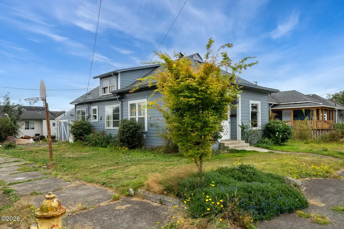 2315 8th, Tillamook, OR 97141 - #1
