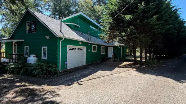 655 SE Acacia, Waldport, OR 97394