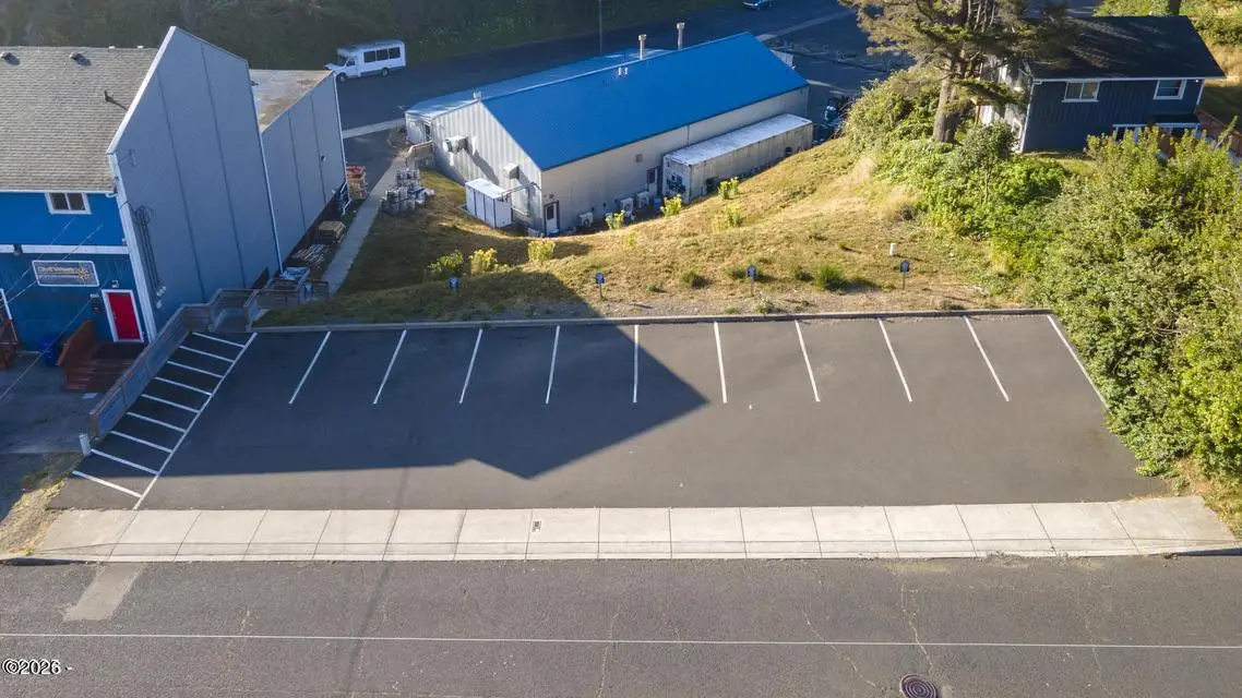 427 SW 10th, Newport, OR 97365 - #1