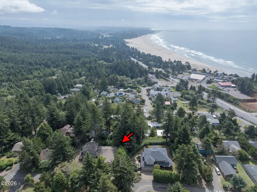 216 NE 56th, Newport, OR 97365 - #3